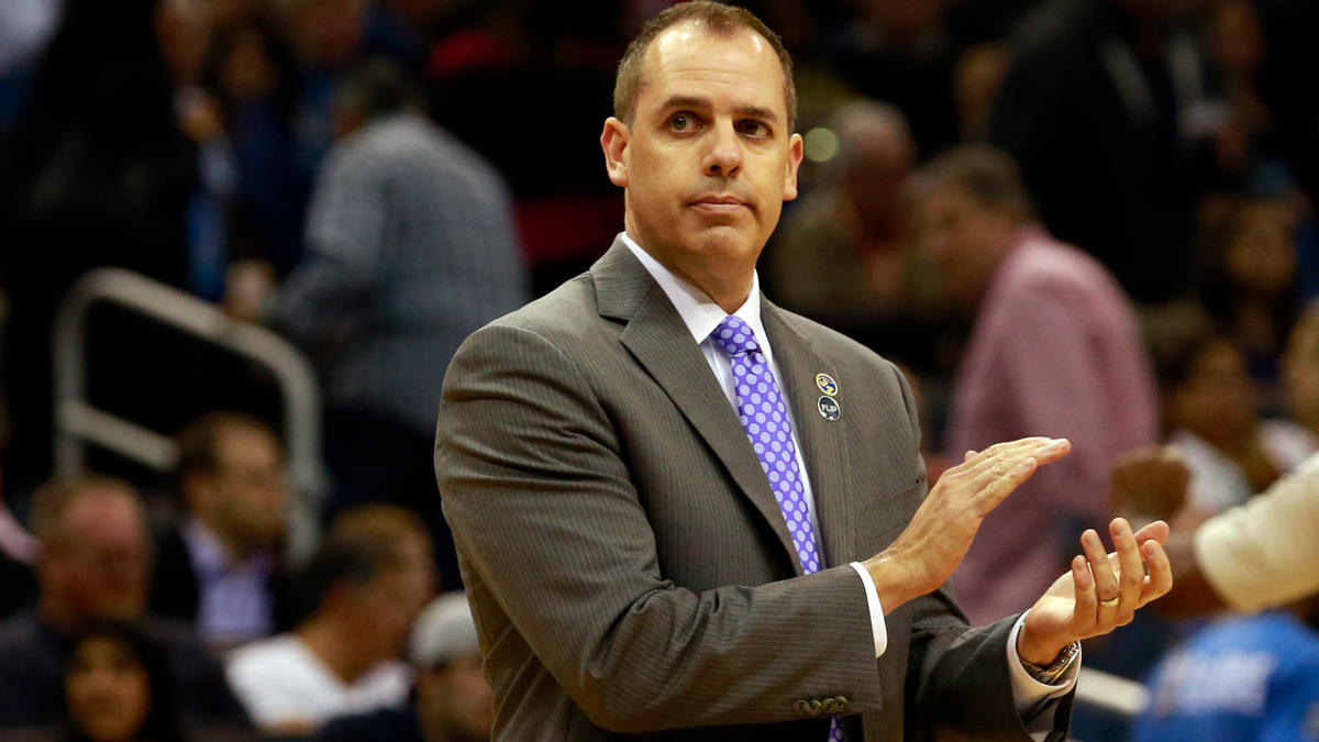 Chính thức: LA Lakers đã có HLV mới từng bị LeBron James bán hành 3 năm liền Chính thức: LA Lakers đã có HLV mới từng bị LeBron James bán hành 3 năm liền